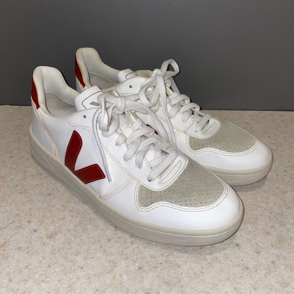 Veja V-10 M9 / W10.5 Marsala Maroon White Sneaker Trainer Tennis Shoe Preppy